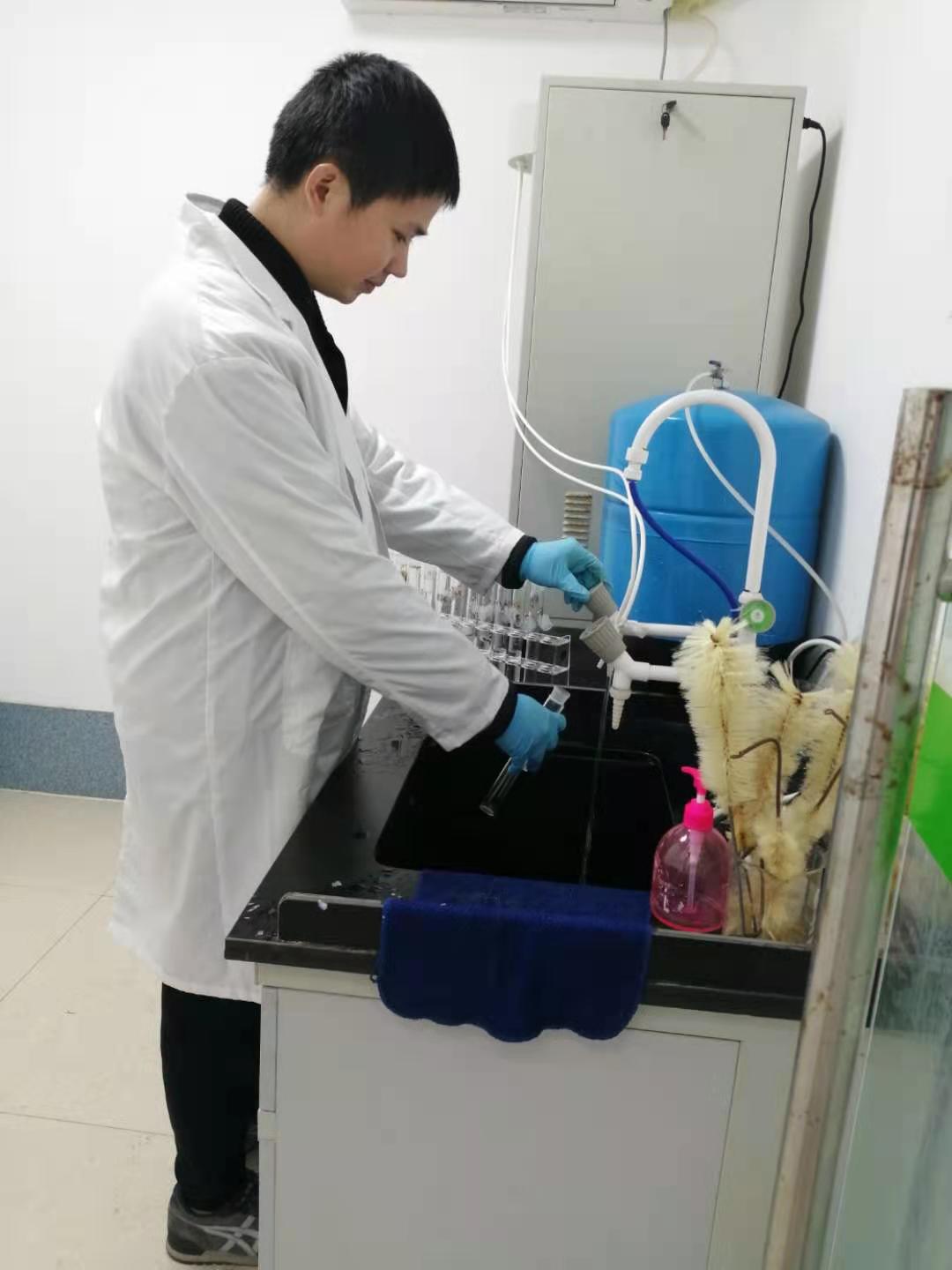 以品質(zhì)鑄造凈界，以專業(yè)清潔未來